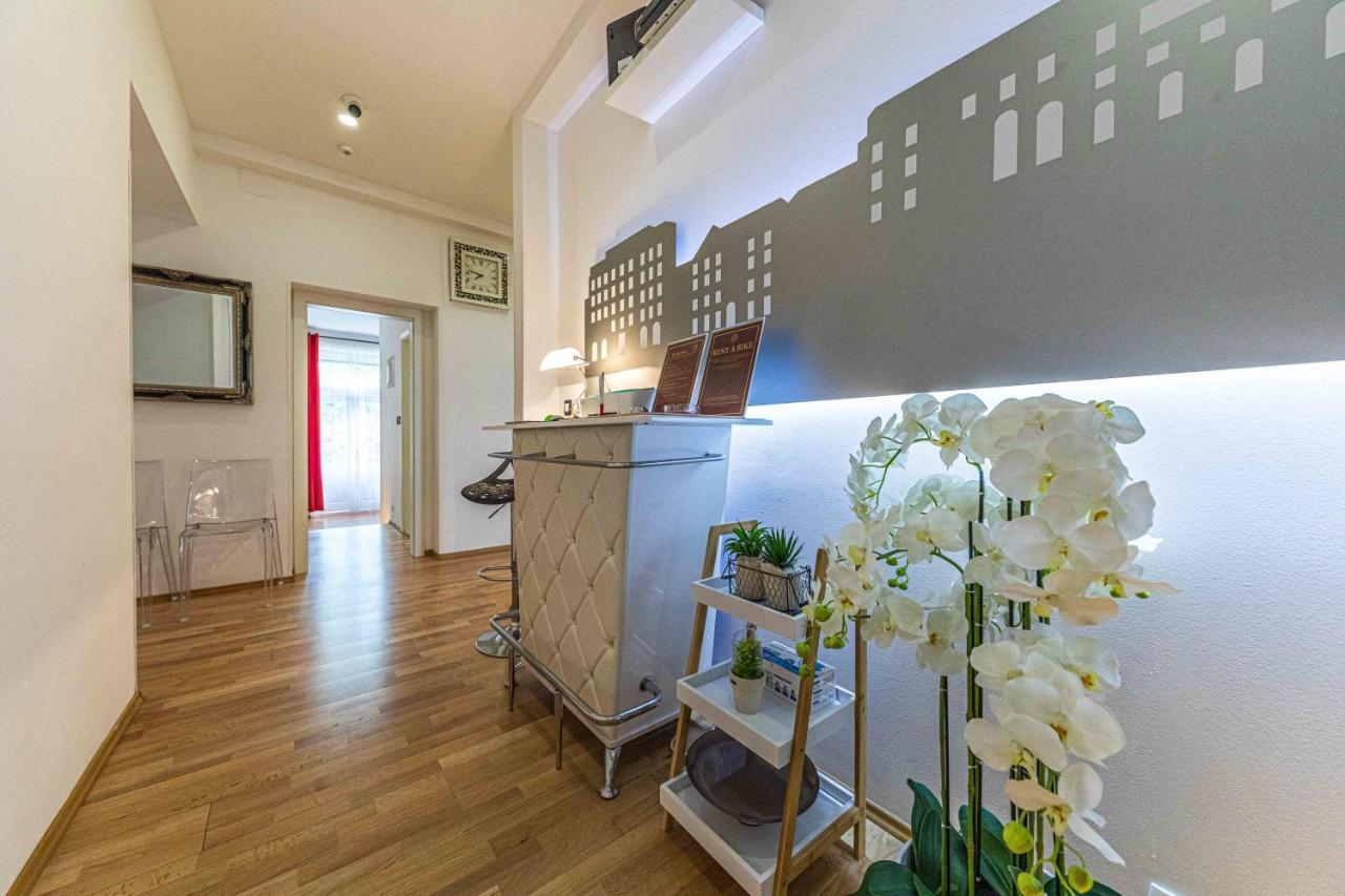 Cankareva City Rooms Split Exterior foto