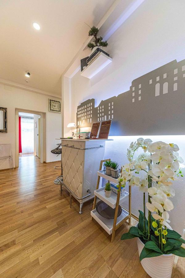 Cankareva City Rooms Split Exterior foto